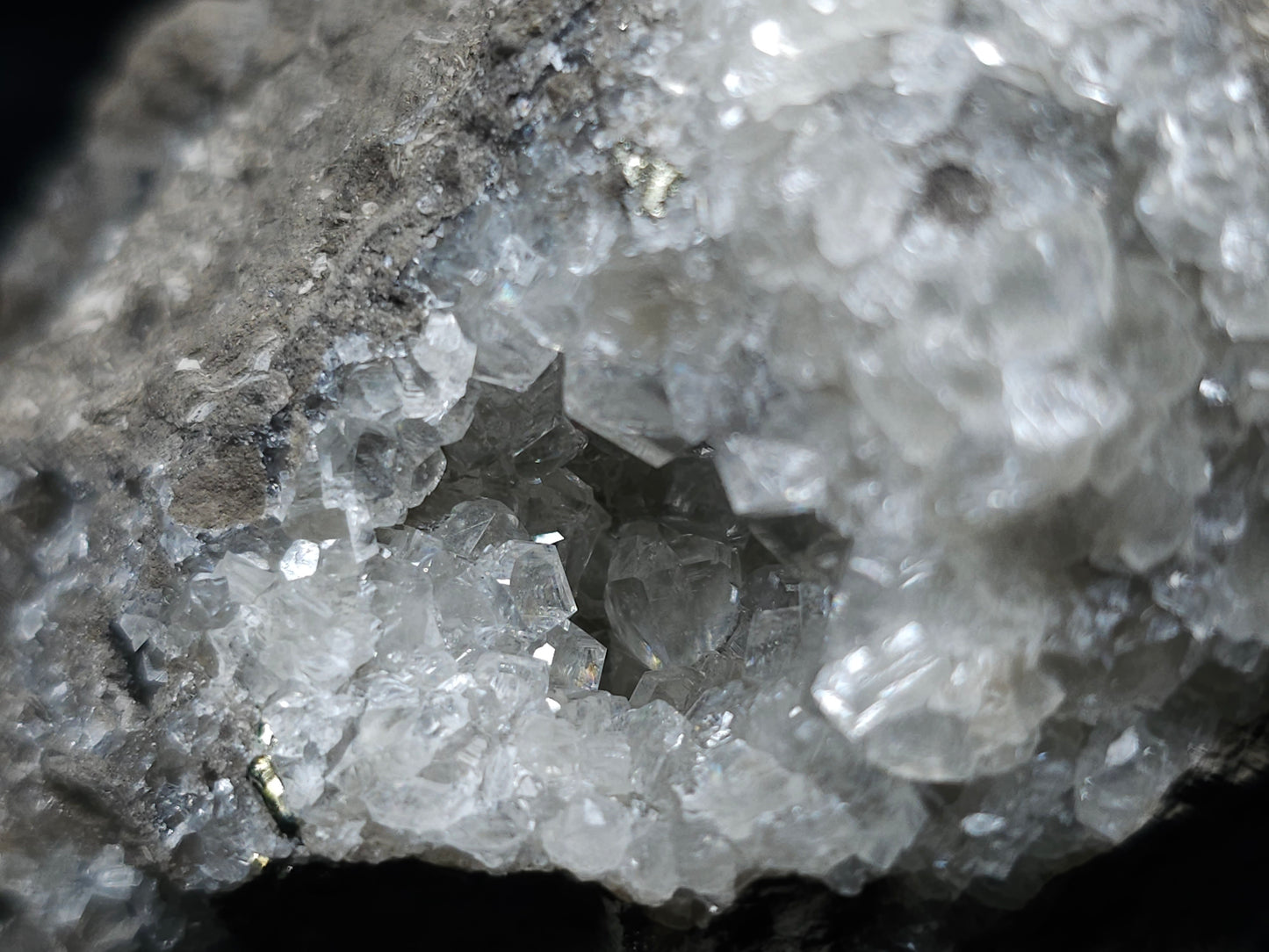 #33697 Super clear Nailhead Spar Calcite geode and Chalcopyrite ore and multiple small fossils in the matrix