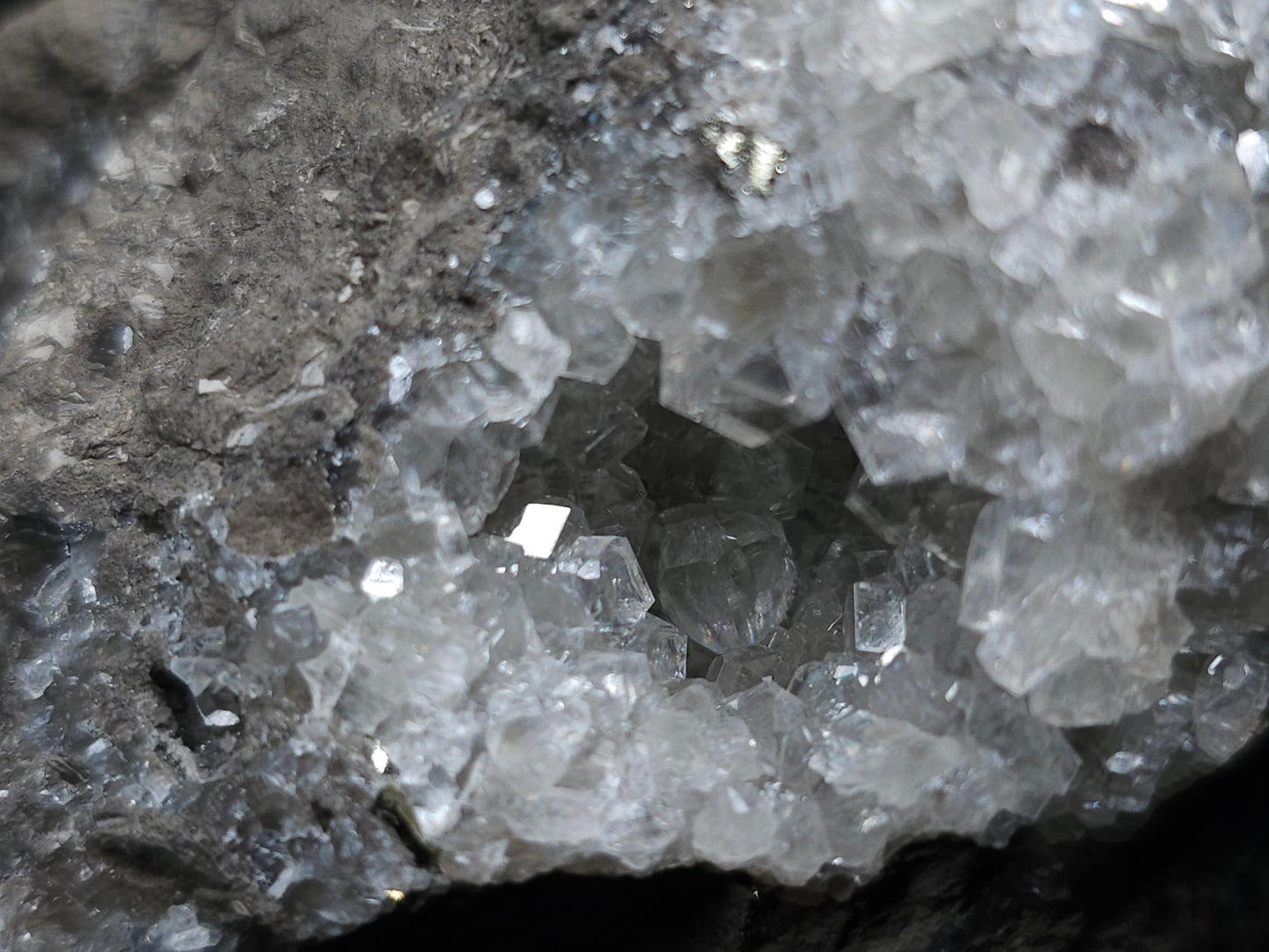 #33697 Super clear Nailhead Spar Calcite geode and Chalcopyrite ore and multiple small fossils in the matrix