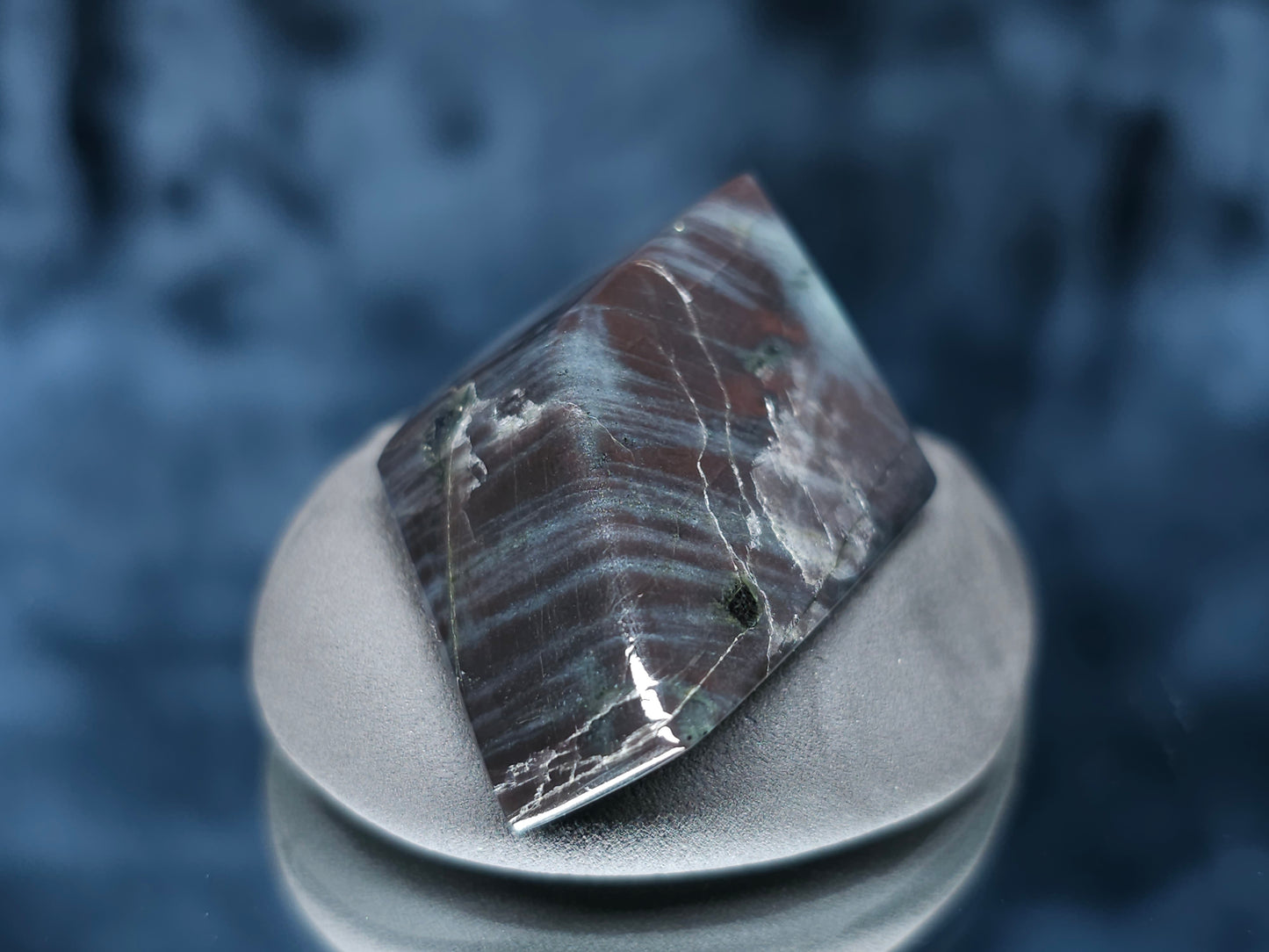 #44133 Labradorite