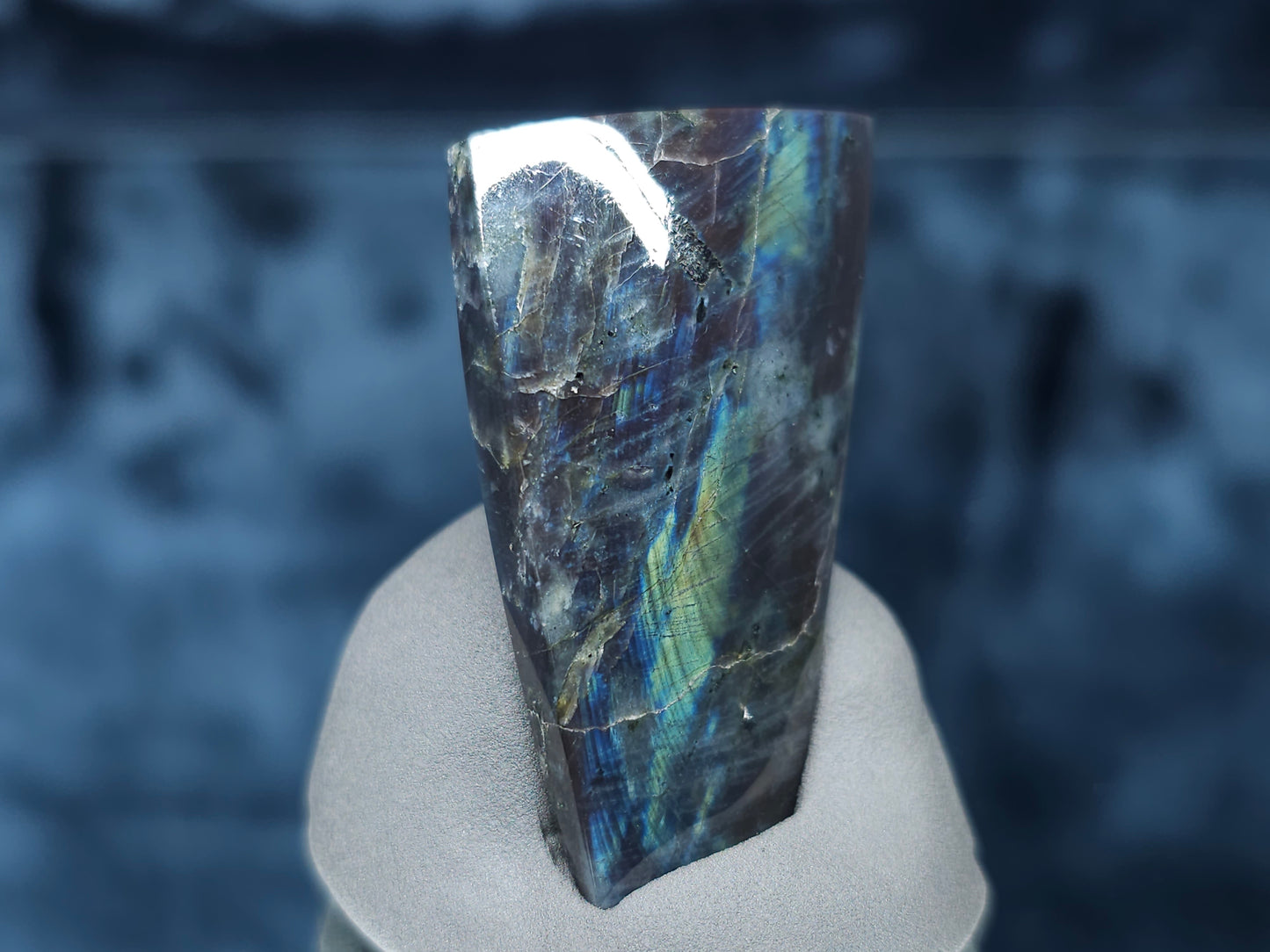 #44156 Labradorite