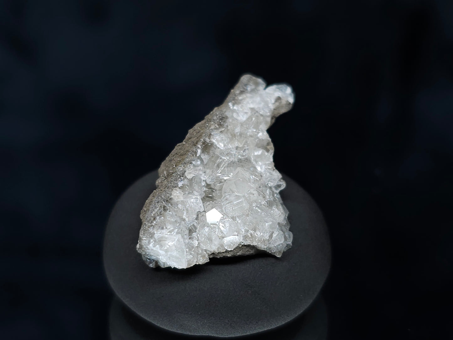 #35922 Super clear Nailhead Spar Calcite cluster, Chalcopyrite ore and multiple small fossils in the matrix