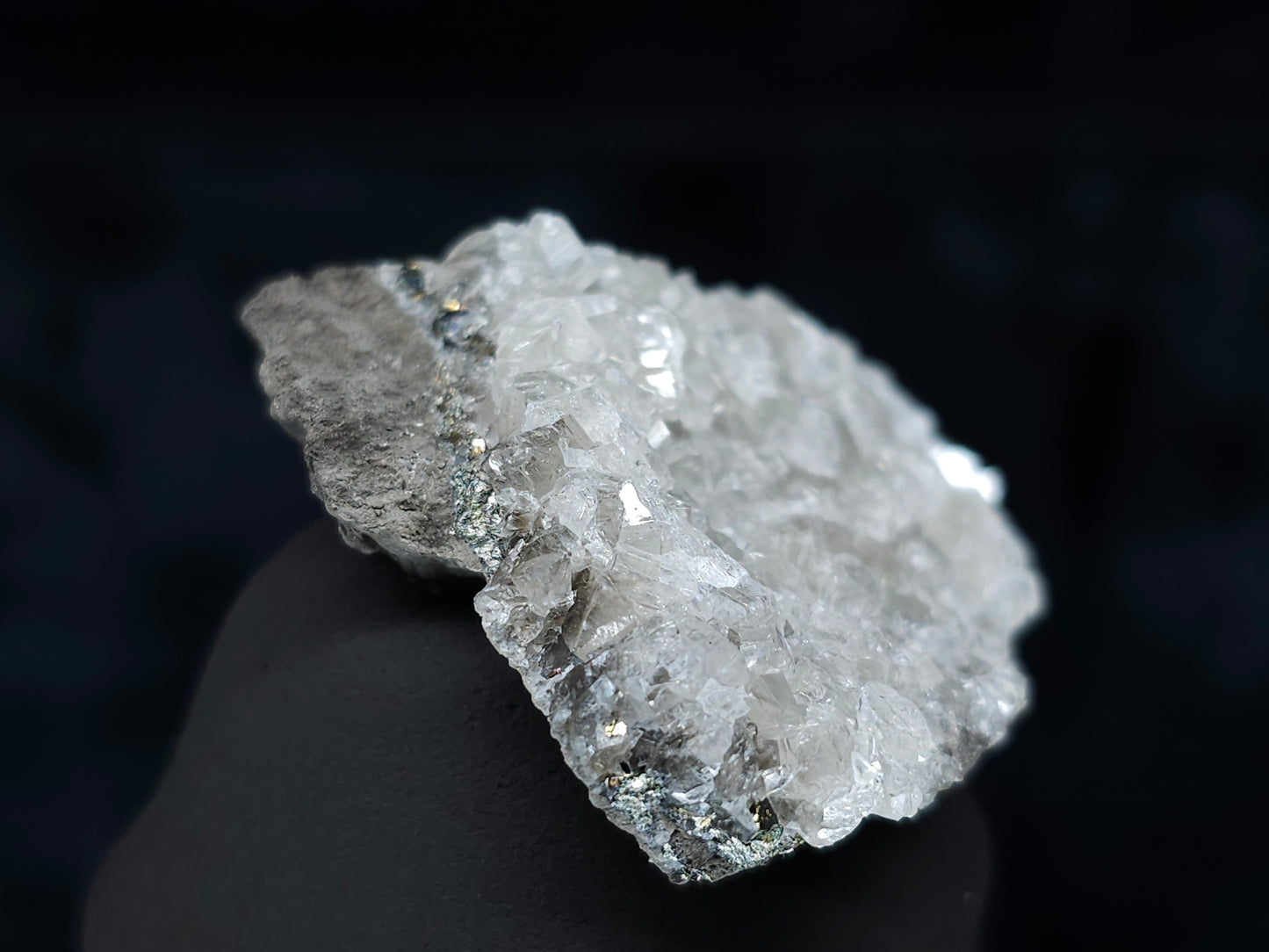 #35933 Super clear Nailhead Spar Calcite cluster, Chalcopyrite ore and multiple small fossils in the matrix