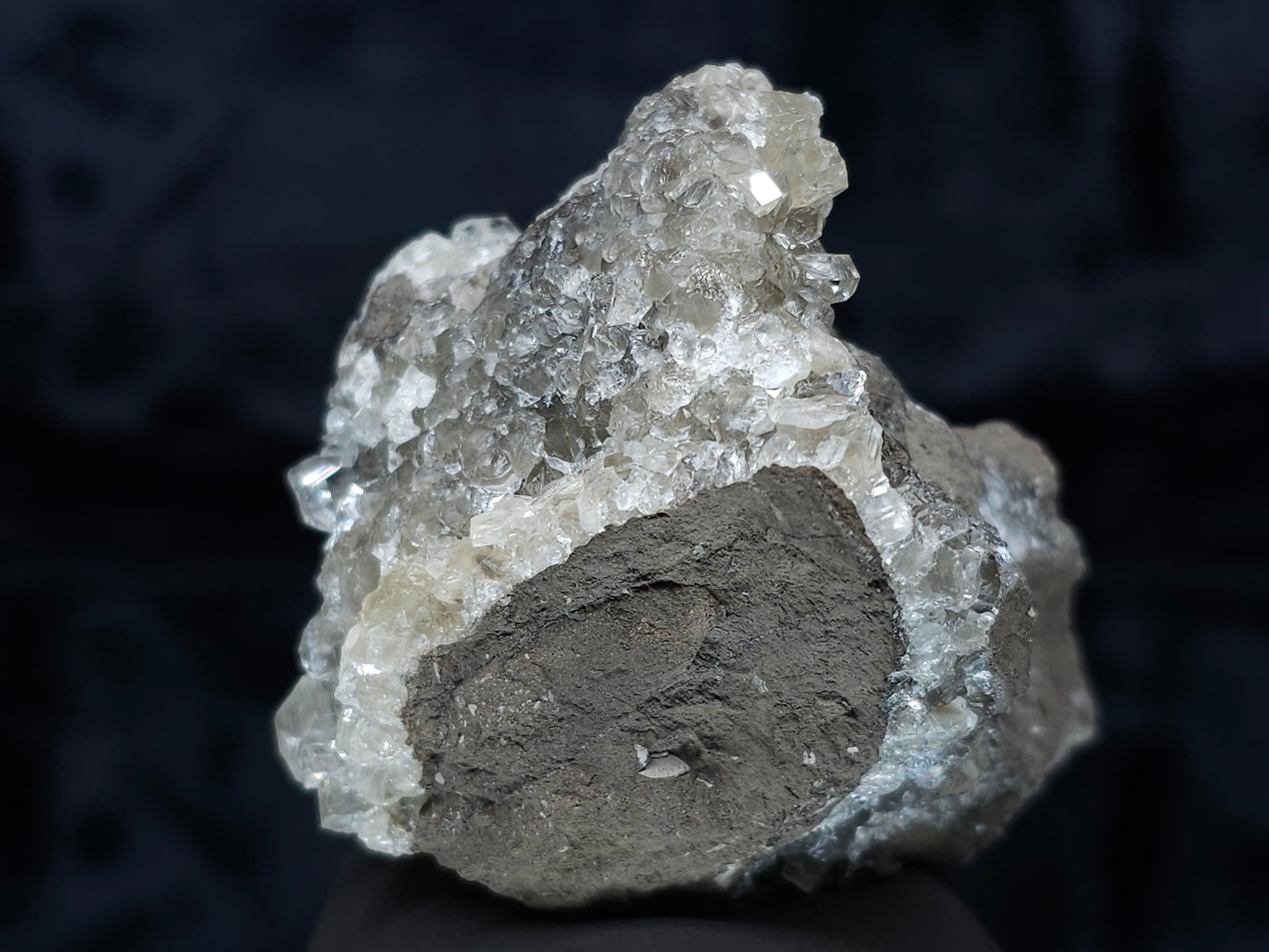 #35944 Super clear Nailhead Spar Calcite cluster, Chalcopyrite ore and multiple small fossils in the matrix