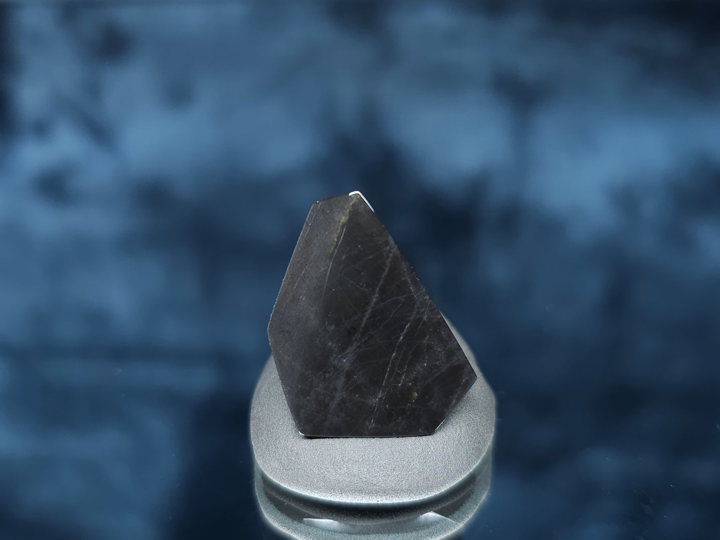 #44115 Labradorite
