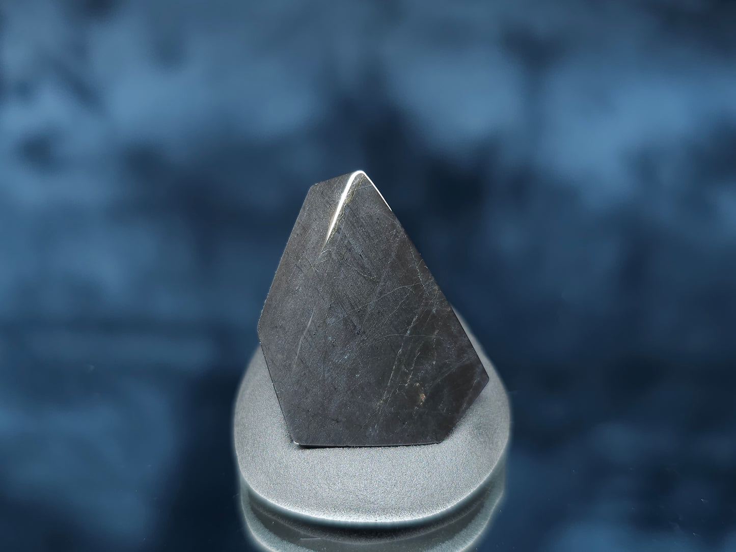 #44115 Labradorite