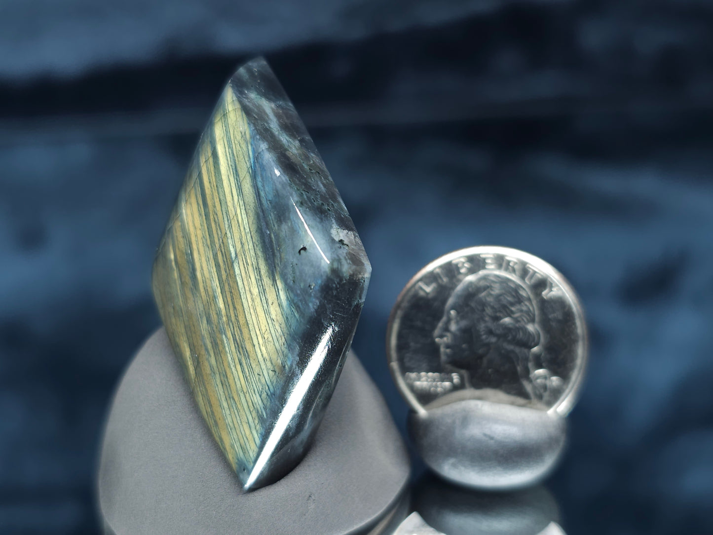 #44026 Labradorite