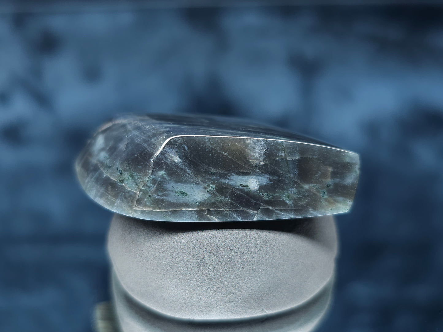 #44026 Labradorite