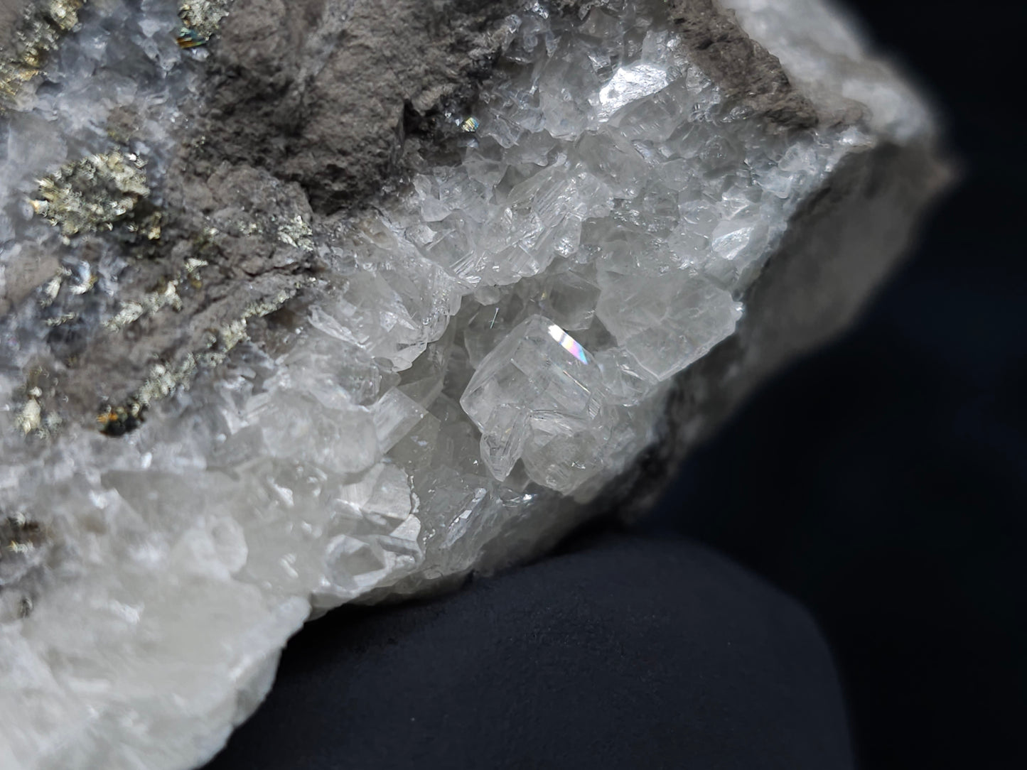 #36627 Super clear Nailhead Spar Calcite and Chalcopyrite ore and multiple small fossils in the matrix