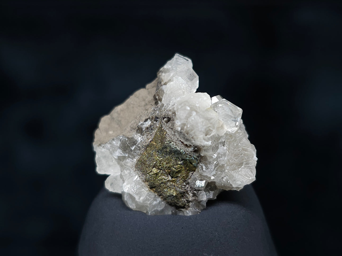 #36648 Super clear Nailhead Spar Calcite and Chalcopyrite ore and multiple small fossils in the matrix