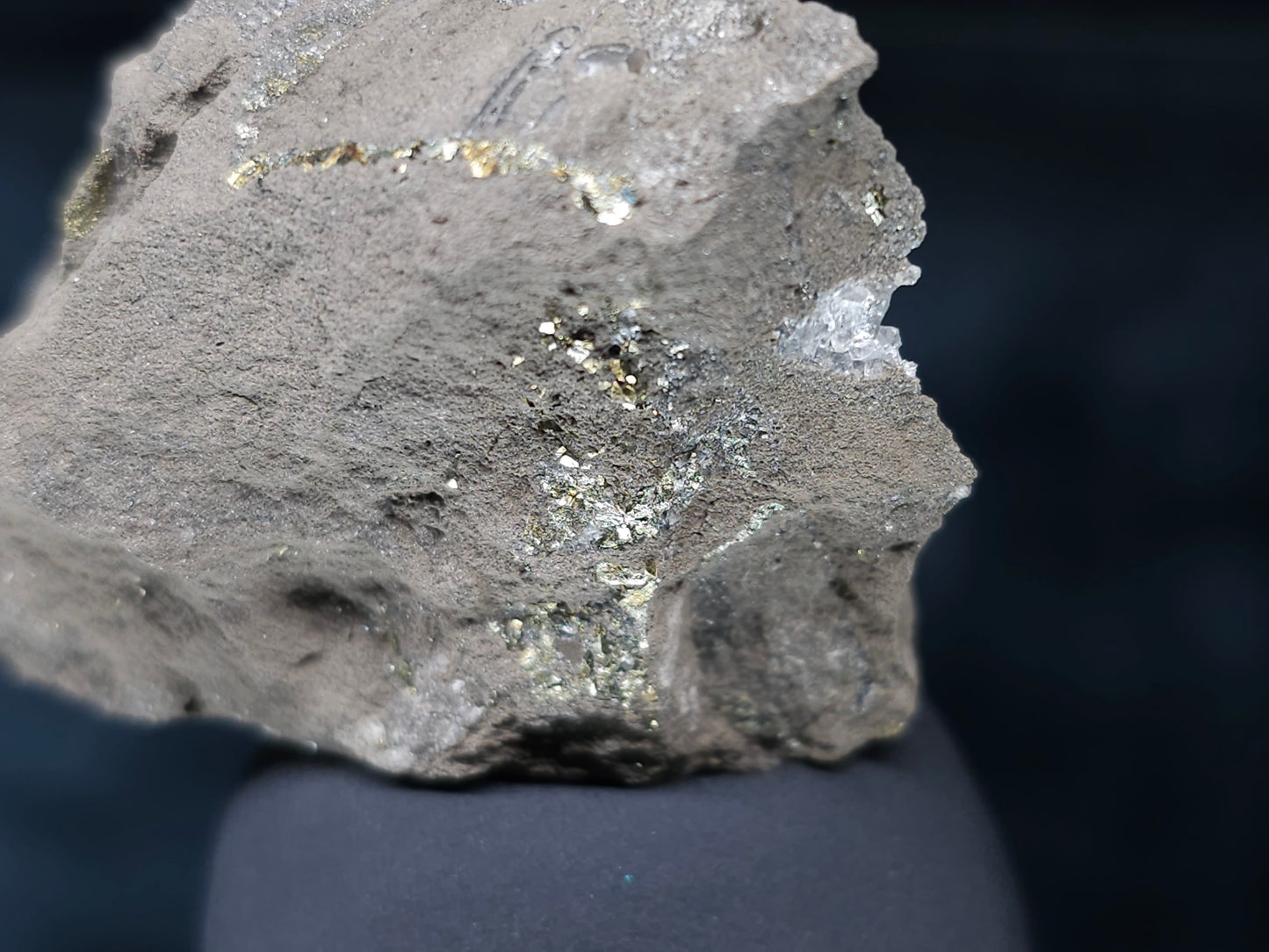 #36670 Super clear Nailhead Spar Calcite and Chalcopyrite ore and multiple small fossils in the matrix