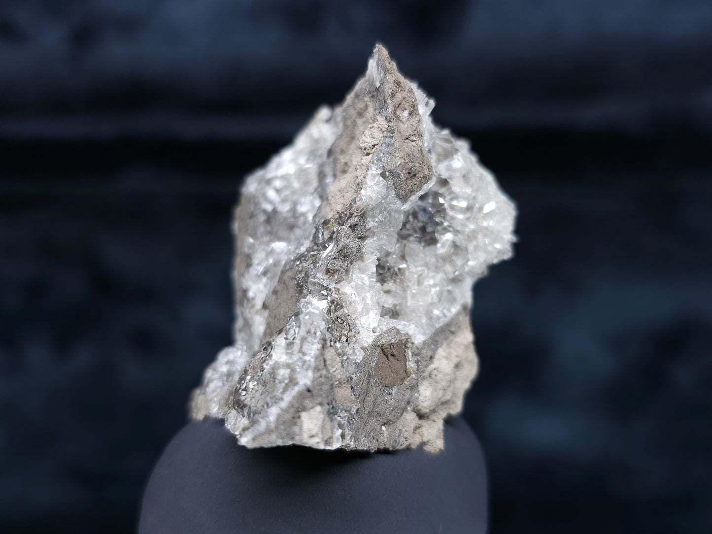 #36672 Super clear Nailhead Spar Calcite and Chalcopyrite ore and multiple small fossils in the matrix