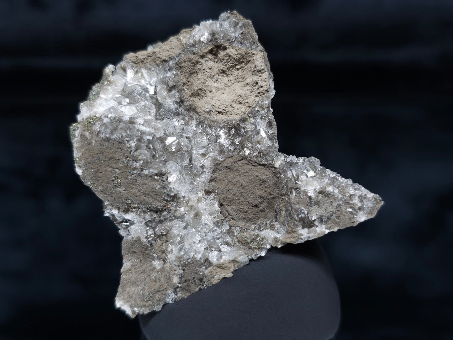#36672 Super clear Nailhead Spar Calcite and Chalcopyrite ore and multiple small fossils in the matrix