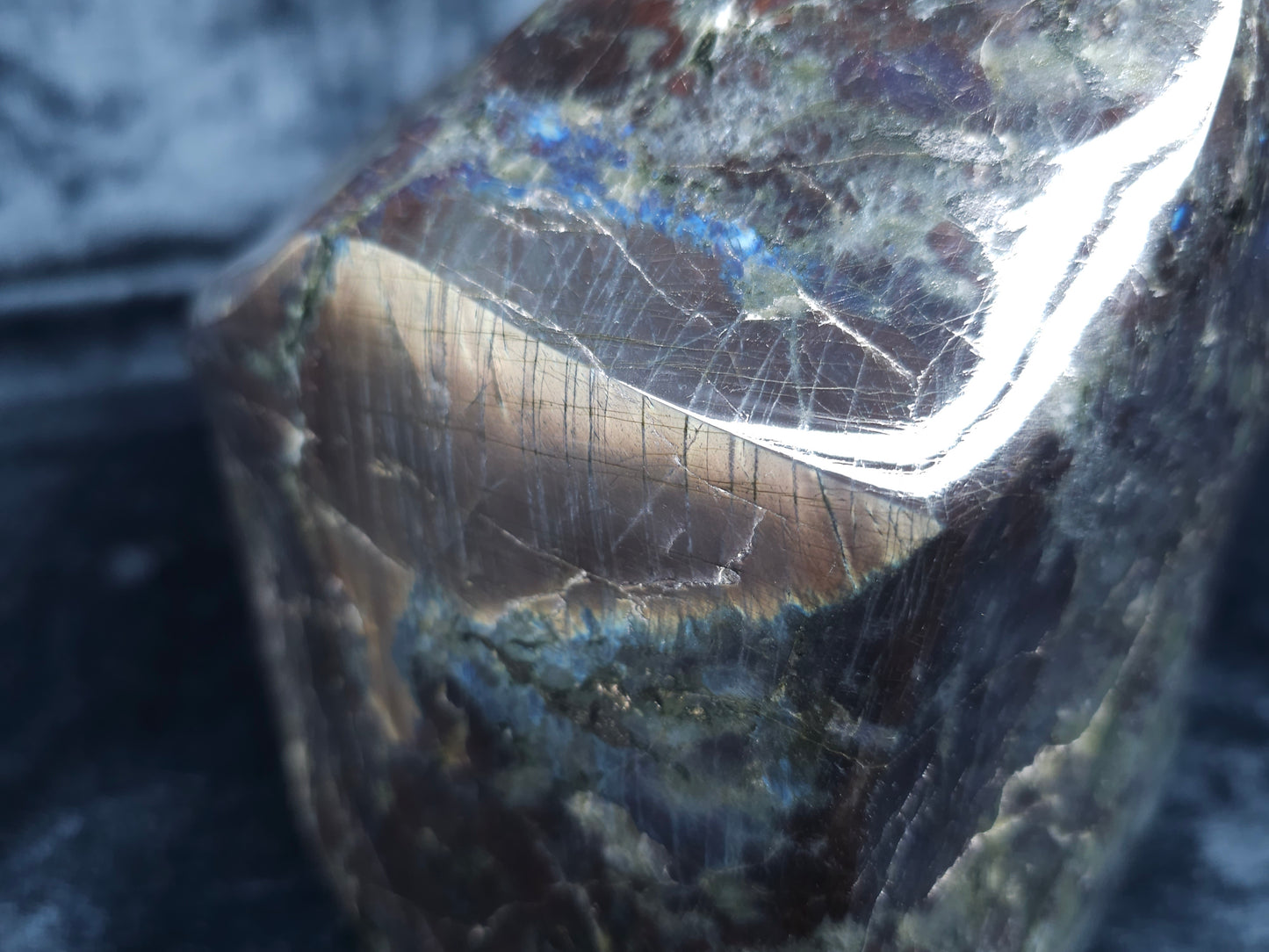 #44162 Embrace the Radiant Splendor of Our Hand-Carved Labradorite Sculpture