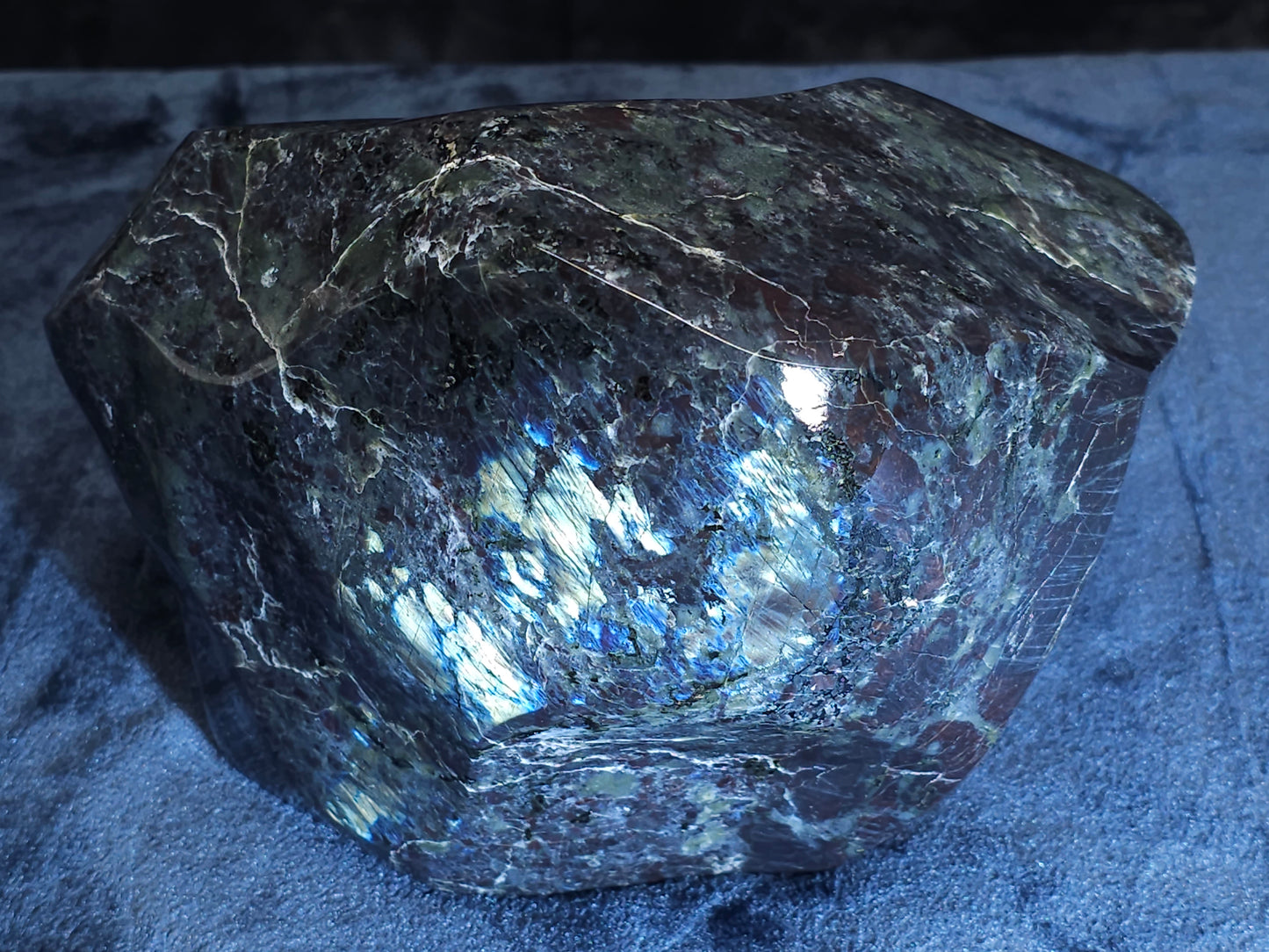 #44162 Embrace the Radiant Splendor of Our Hand-Carved Labradorite Sculpture