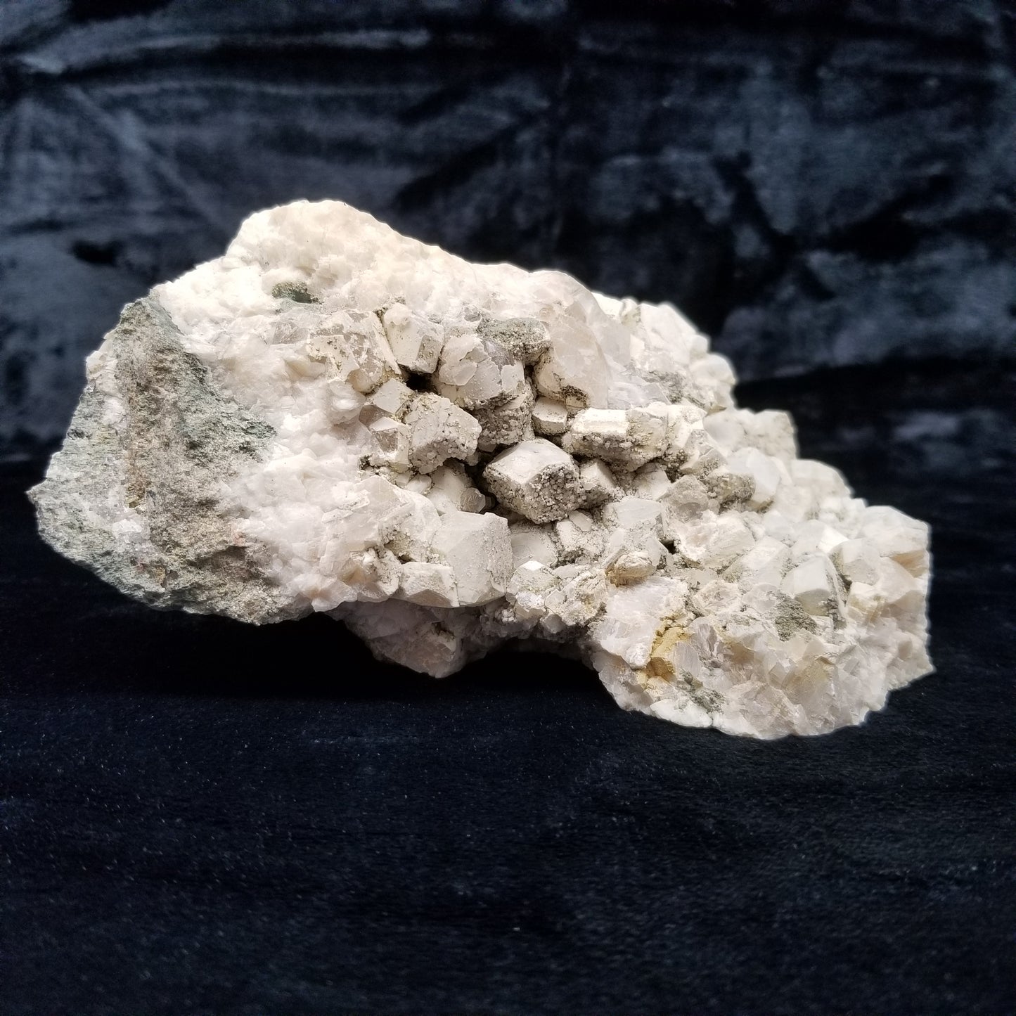 #11115 White Dolomite and small Calcite crystals with Hematite inclusions on Combined form Calcite