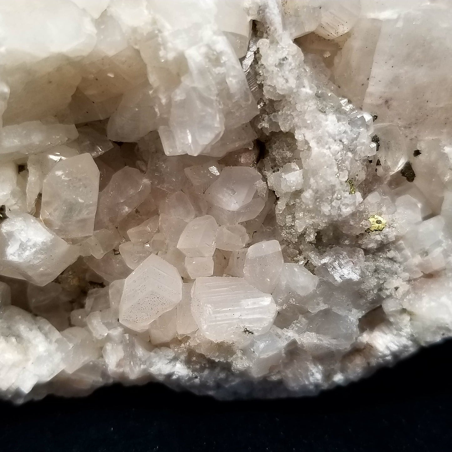 #11118 Combined form Calcite with Spirit Quartz and pyrite formation on matrix