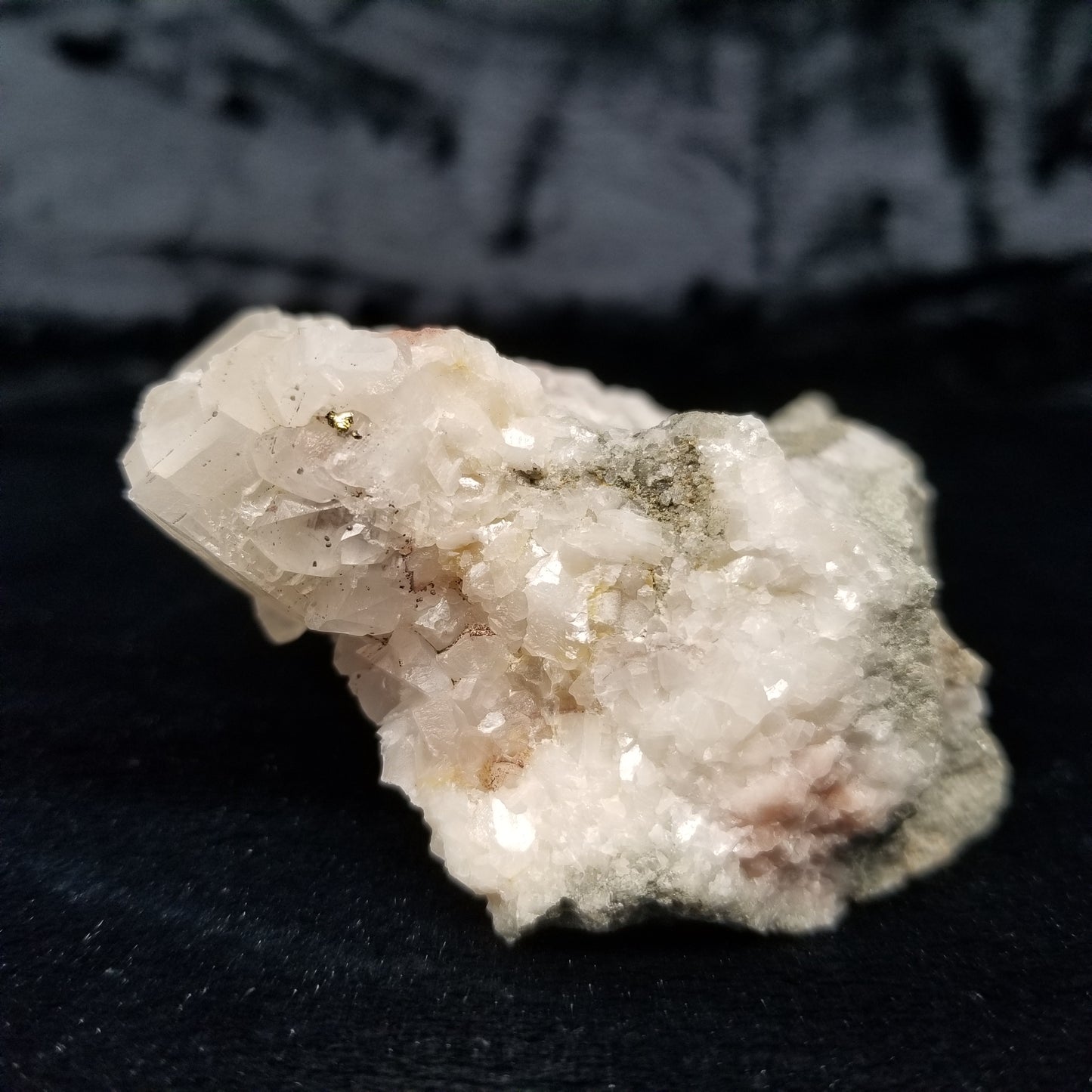 #11181 Pyrite and Chalcopyrite on clear Combined form Calcite formation on matrix