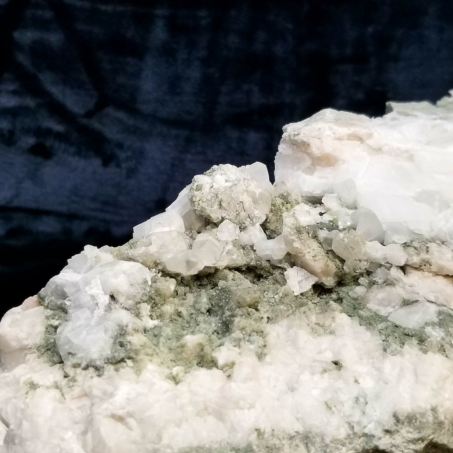 #11195 White and clear Dogtooth Spar Calcite formation with small Spirit Quartz formation on matrix