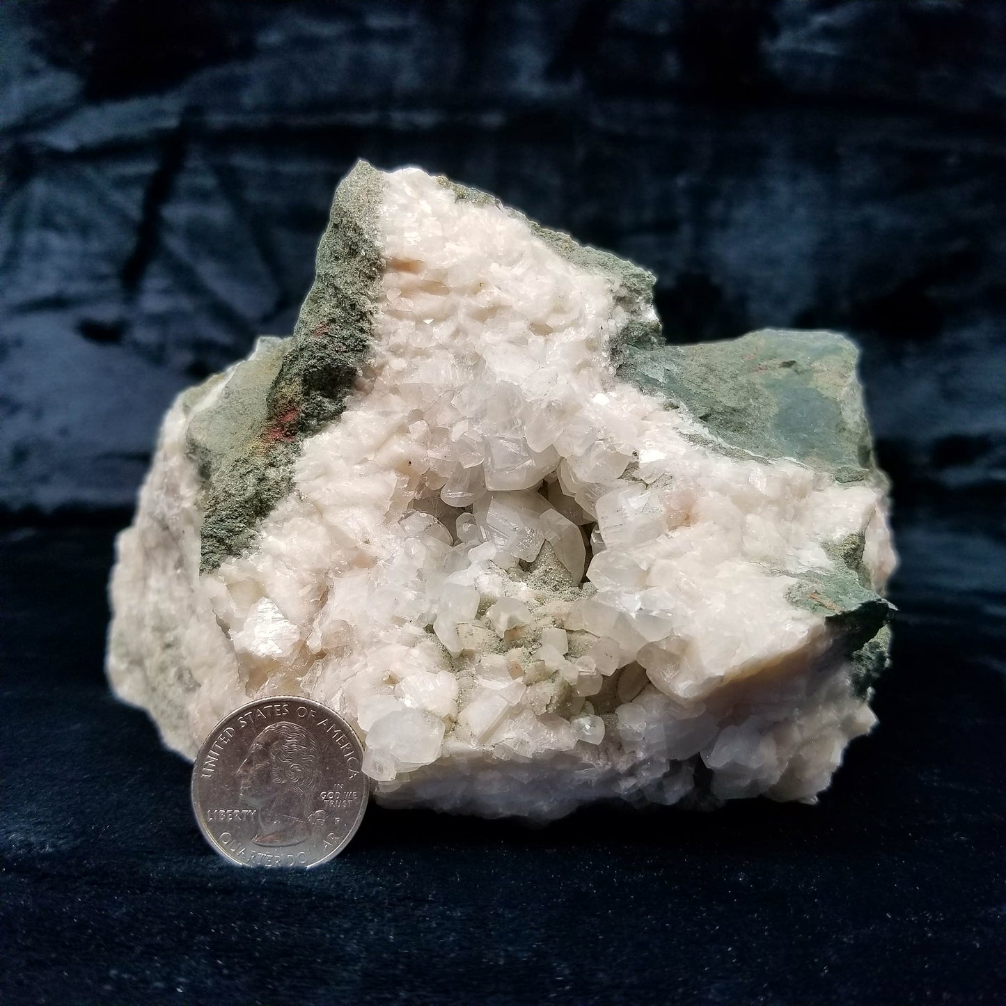 #11207 Clear Combined form Calcite formation on matrix