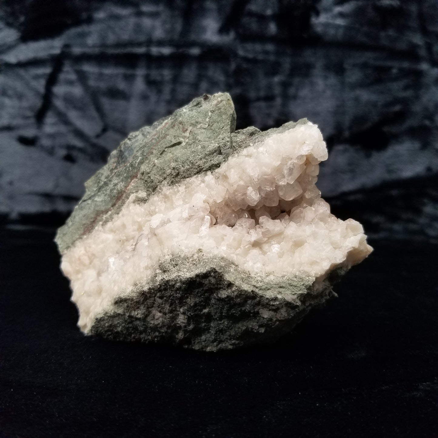 #11238 Clear Combined form Calcite formation with Hematite inclusions