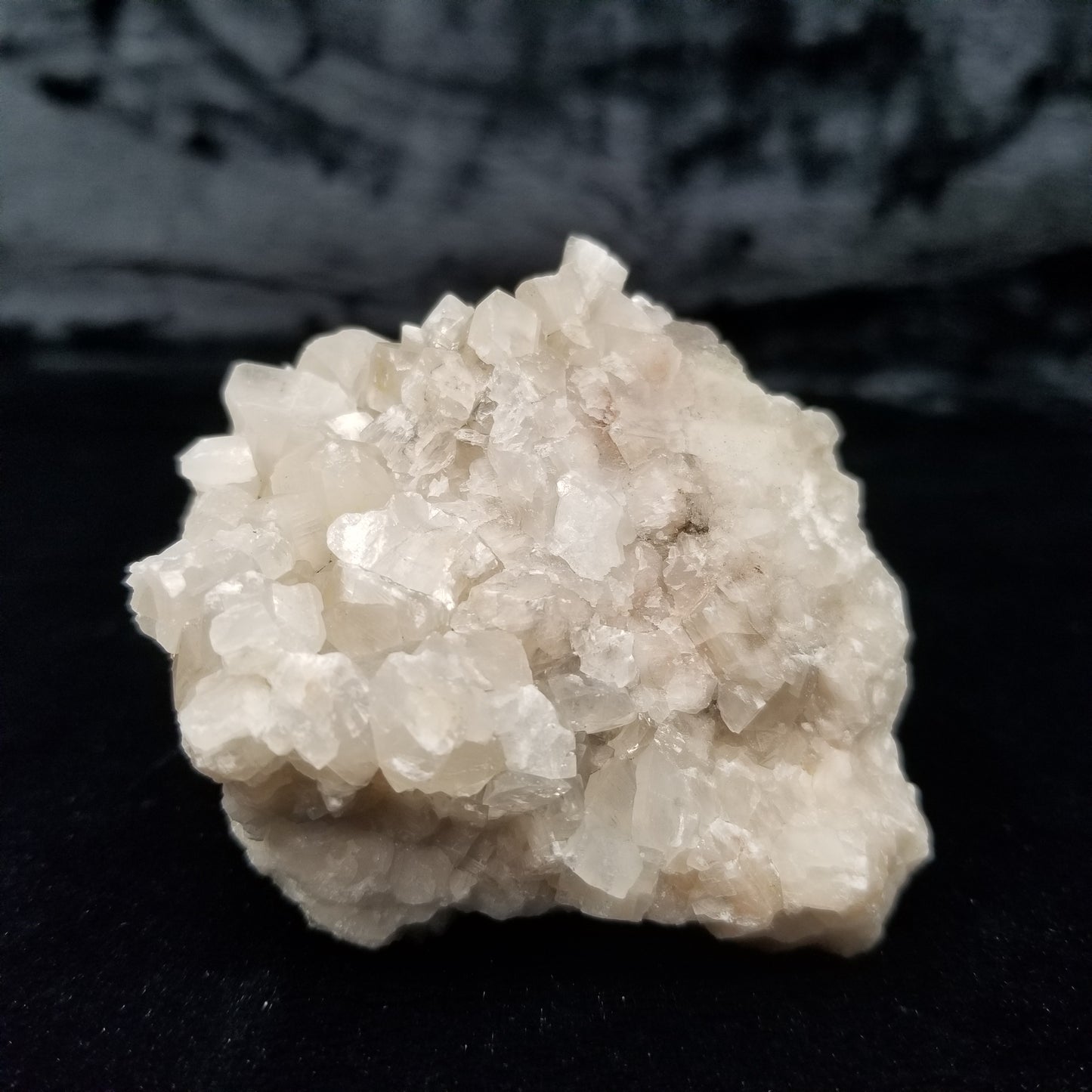 #11256 Clear Combined form Calcite formation on matrix