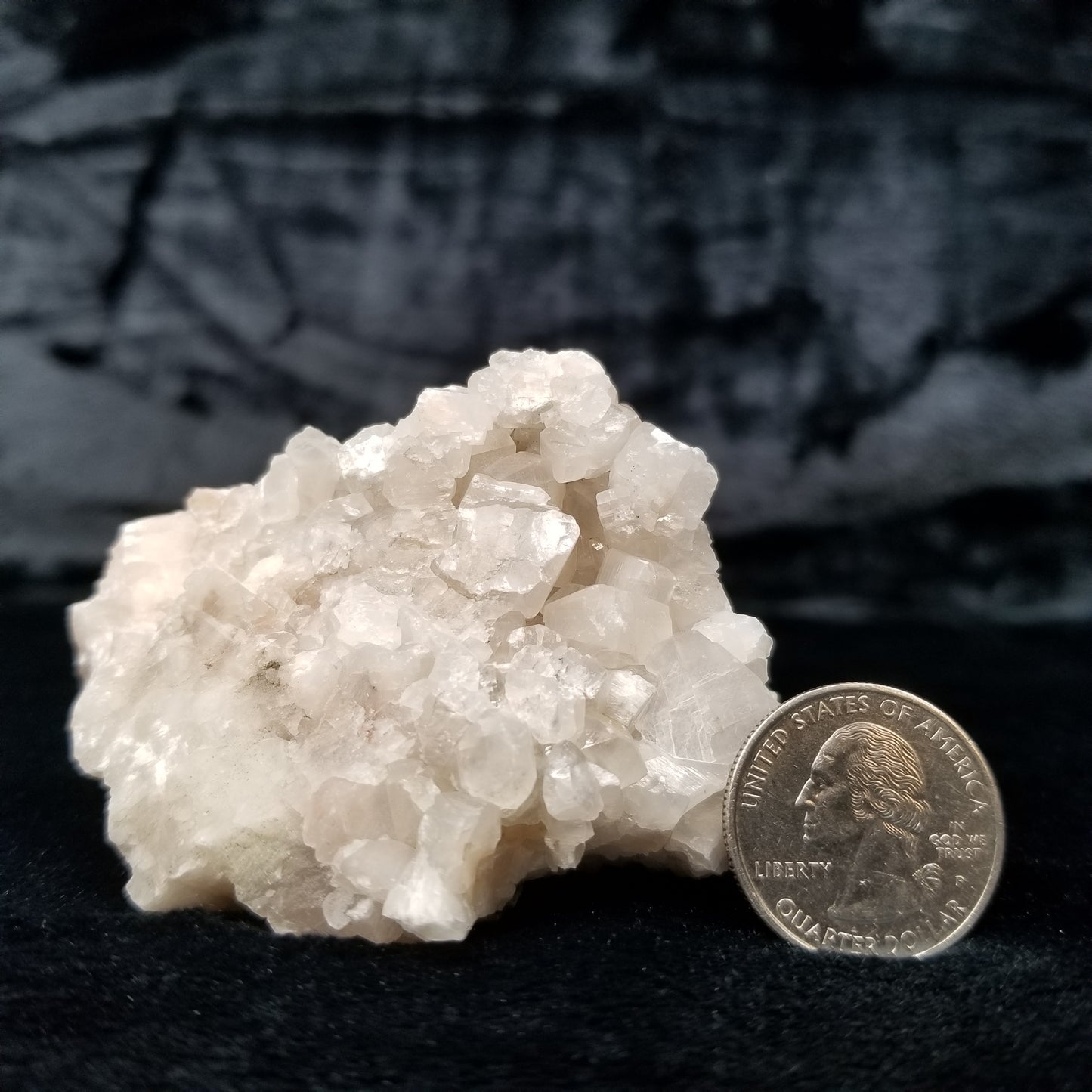 #11256 Clear Combined form Calcite formation on matrix