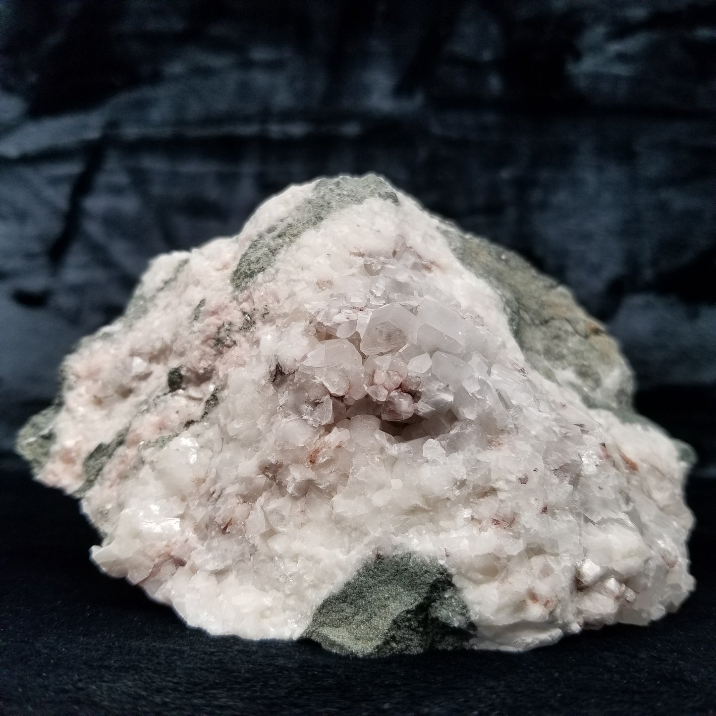 #11280 Clear Combined form Calcite goede with Hematite inclusions on matrix