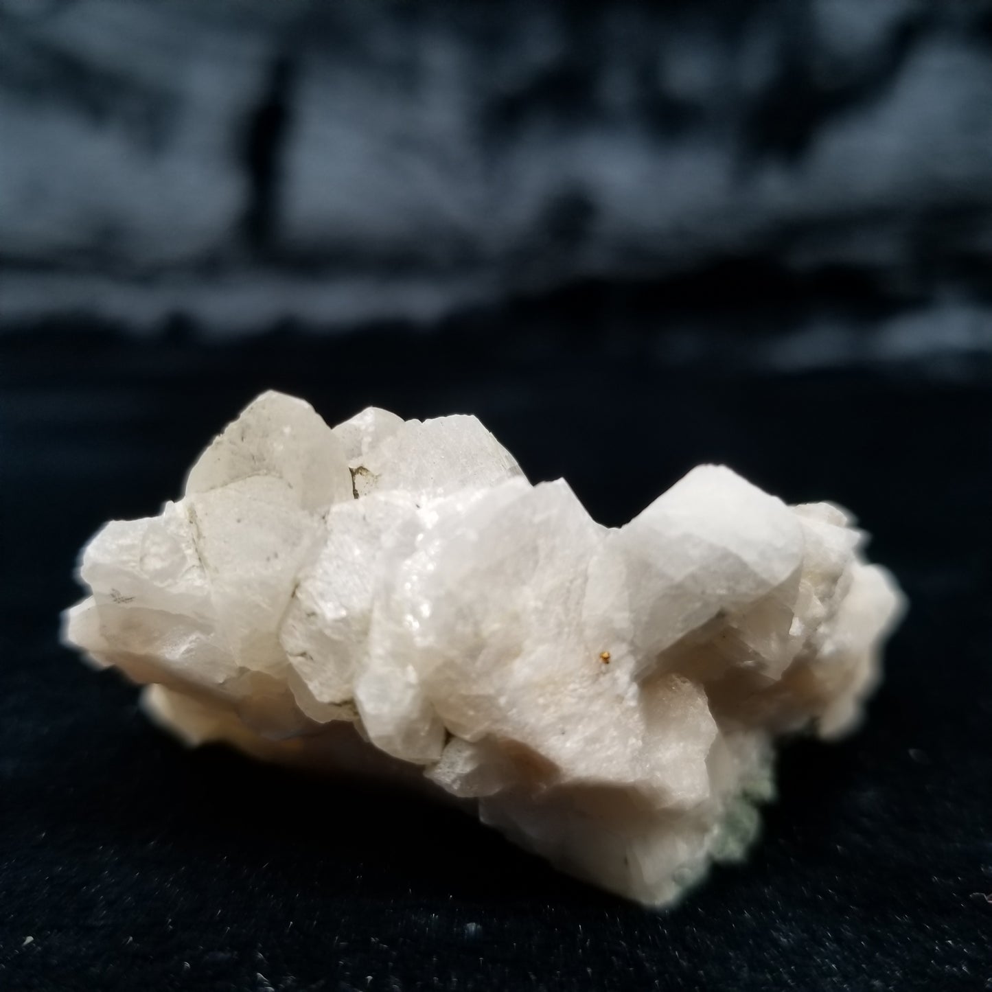 #11323 Chalcopyrite on clear Combined form Calcite on matrix