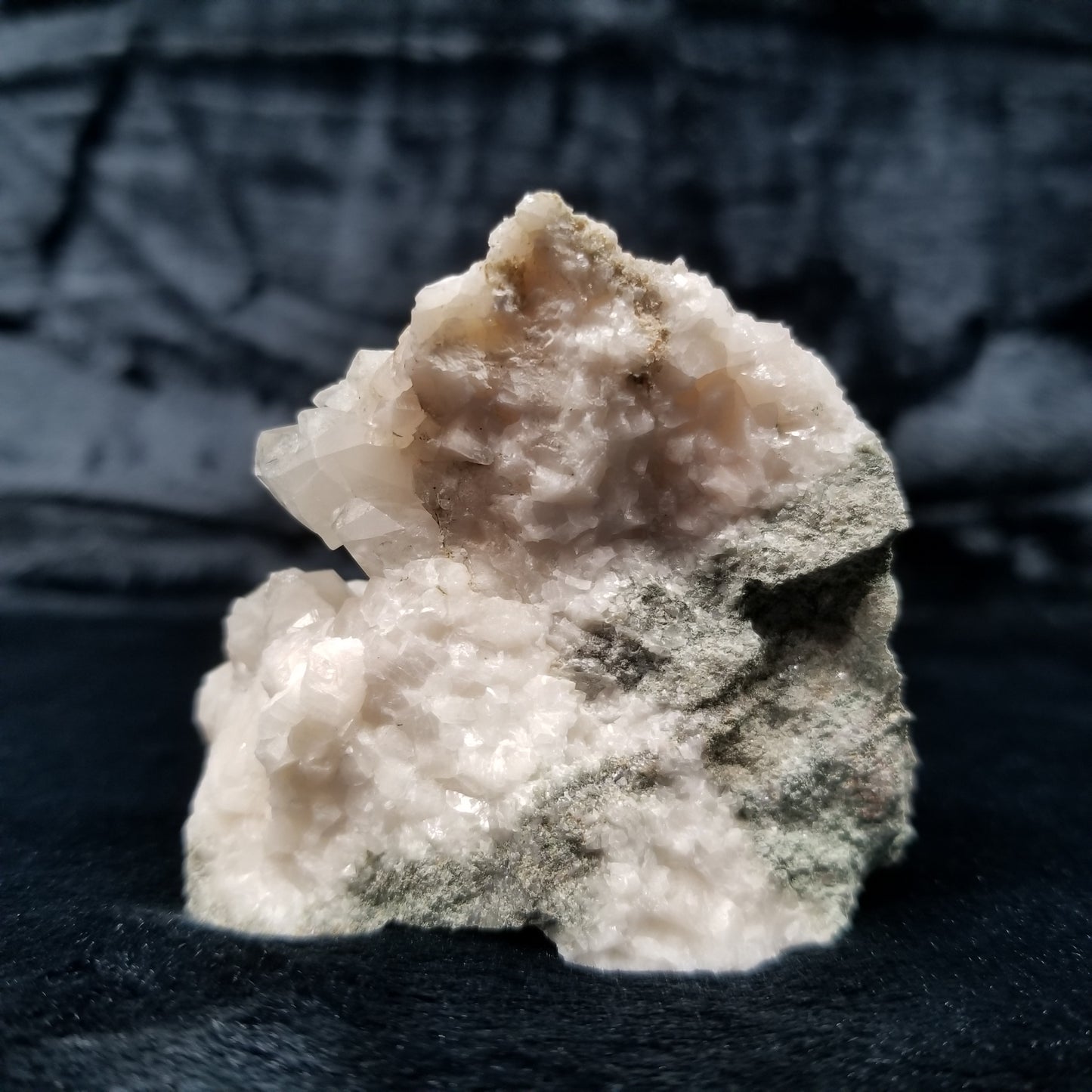 #11328 Chalcopyrite on white Combined form Calcite formation on matrix