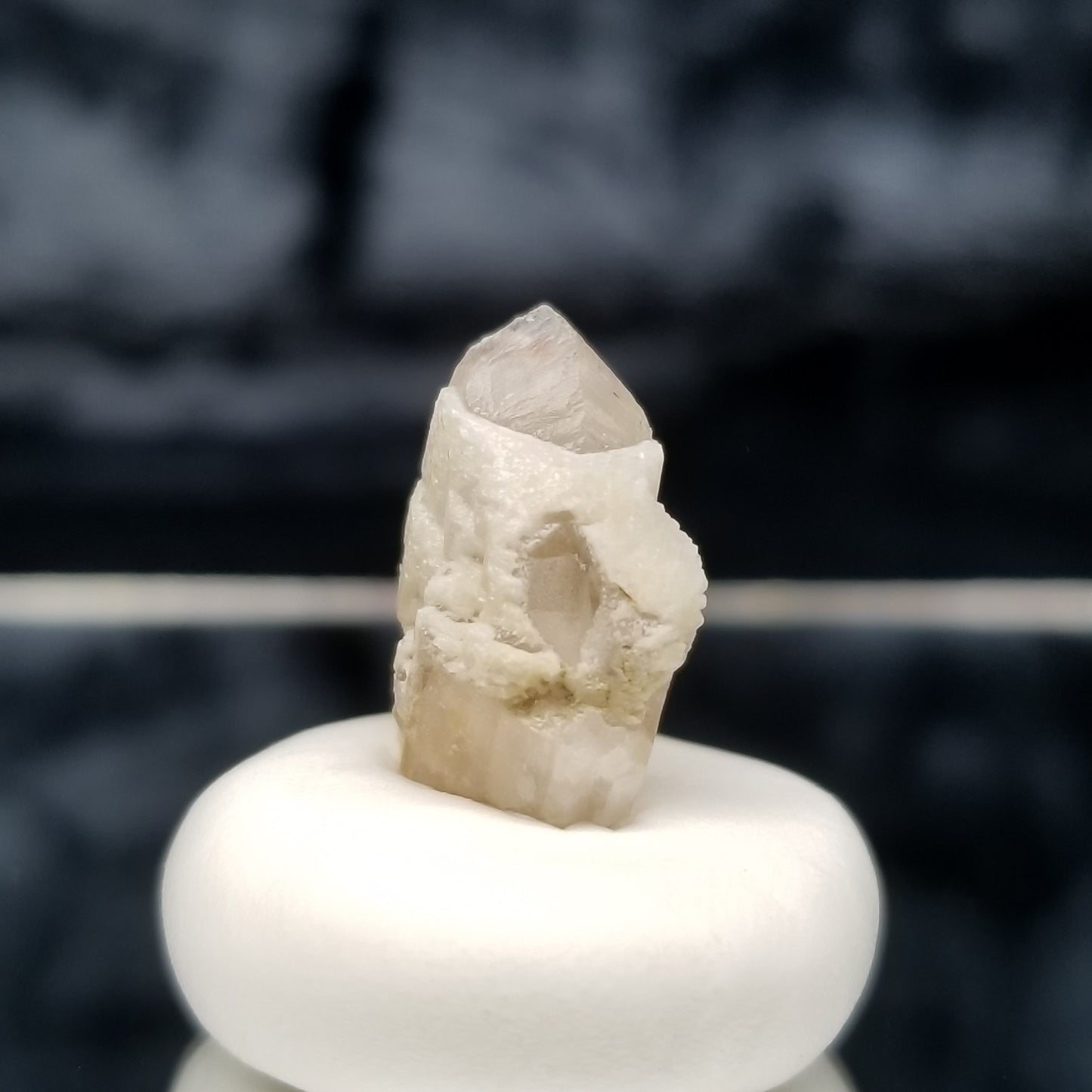 #11338 White Dolomite on twin Combined form Calcite