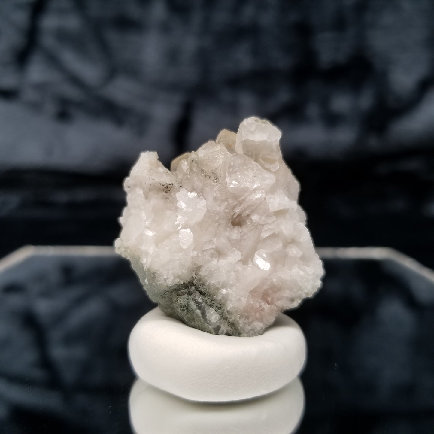 #11353 Chalcopyrite on clear Combined form Calcite on matrix