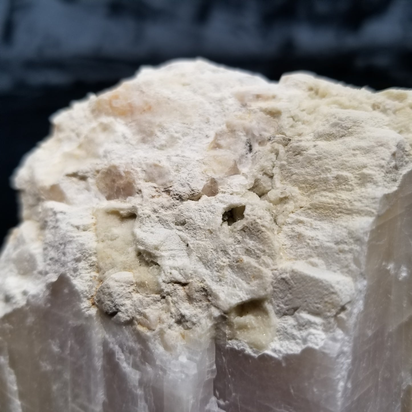 #11368 Dolomite honey Calcite block with natural angle