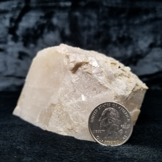 #11389 Dolomite formation on honey Calcite block